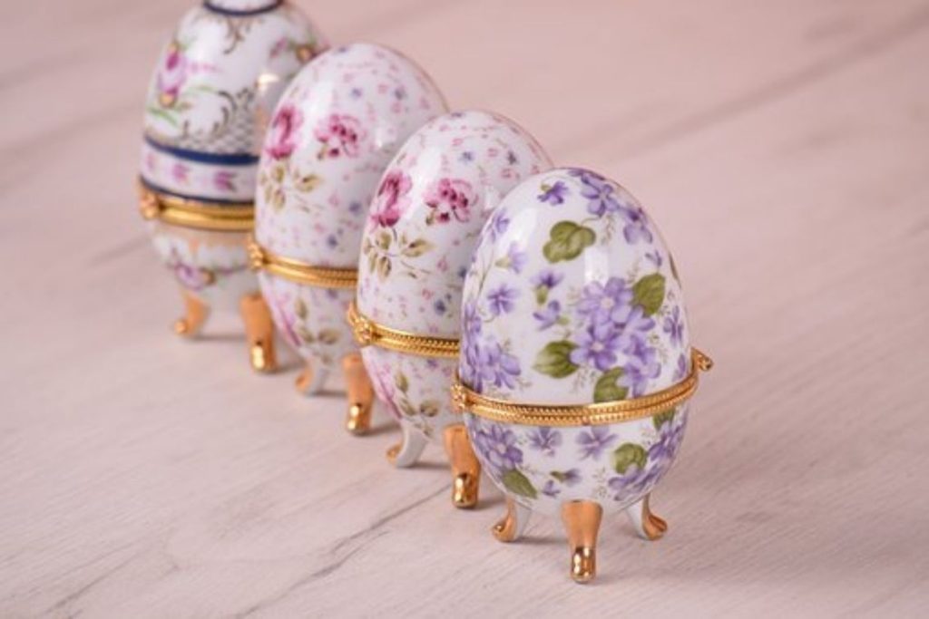 Fabergé Easter Eggs the History and Tsars